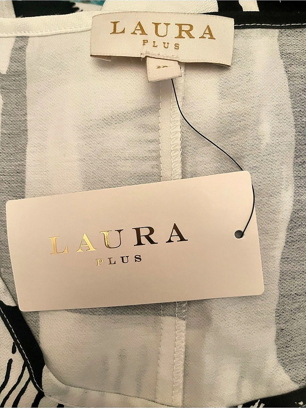 Laura Plus Abstract Sleeveless Dress in White & Black Size 2X NWT